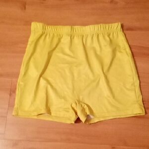SHEIN Yellow Athletic Shorts with Elastic Waistband